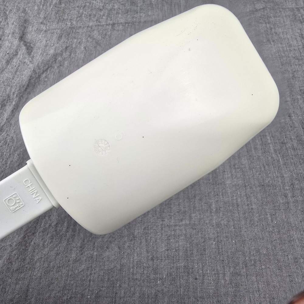 Pampered Chef Mix N Scraper Spatula White Classic Silicone Kitchen Tool - Picture 3 of 5